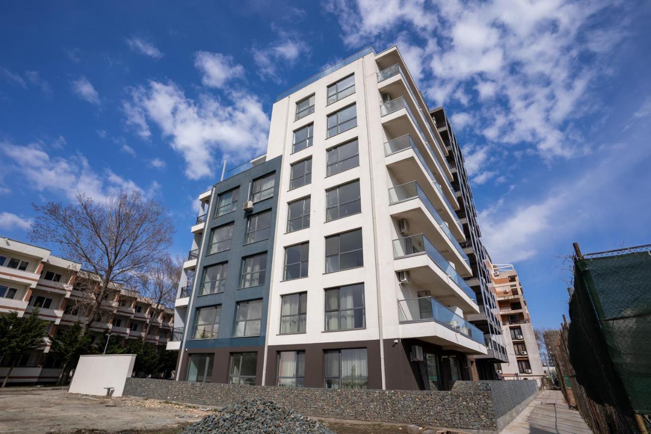 Velier Holiday Apartments Mamaia Εξωτερικό φωτογραφία