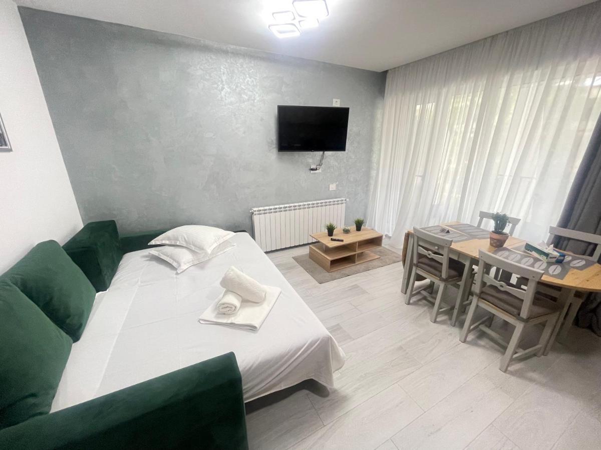 Velier Holiday Apartments Mamaia Εξωτερικό φωτογραφία