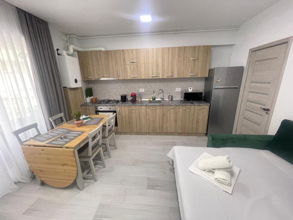 Velier Holiday Apartments Mamaia Εξωτερικό φωτογραφία
